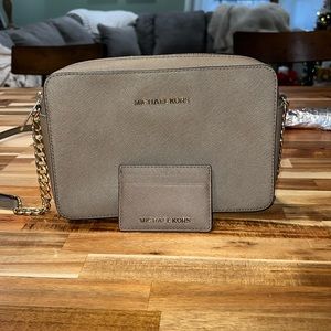 Michael Kors Cross body purse with card holder
